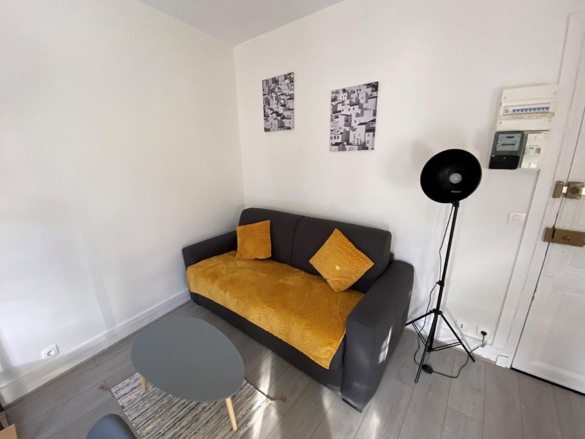 Enghien-Les-Bains : Studio Au Coeur Du Centre Ville Kültér fotó